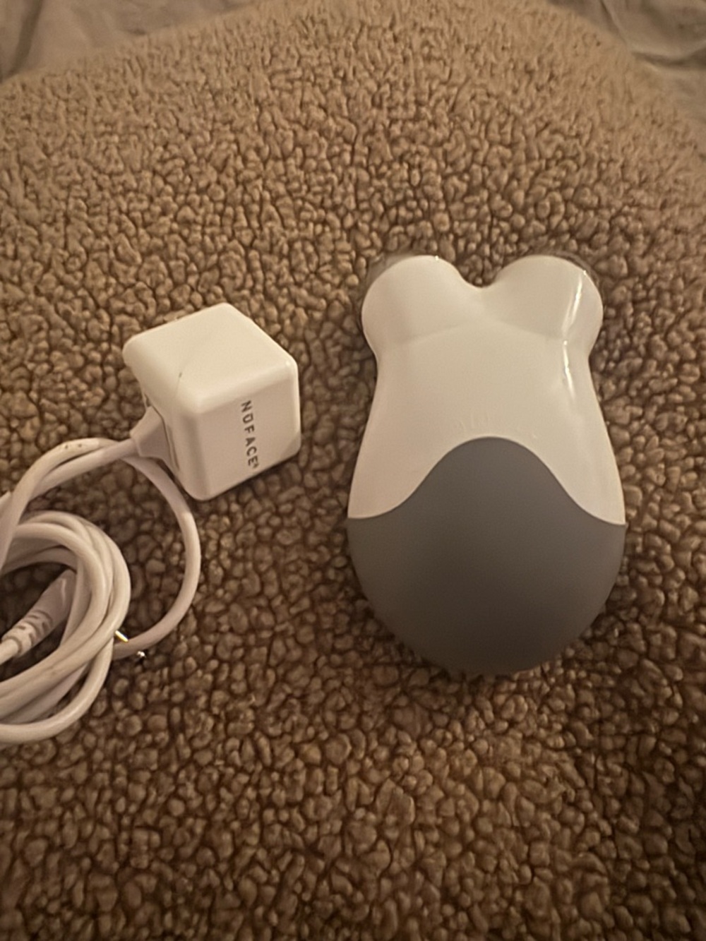 NuFace Mini Facial Toning Device - Picture 3 of 3